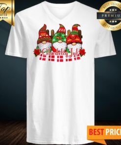 Danish nisser with flag – glaedelig jul V-neck