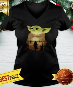 Official Mandalorian Baby Yoda Shirt Xmas 2020 V-neck