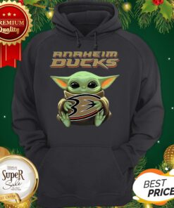Baby Yoda hug Anaheim Ducks Star Wars Mandalorian Hoodie