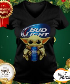 Baby Yoda Hug Bud Light Budweiser Star Wars Mandalorian V-neck