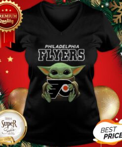Baby Yoda Hug Philadelphia Flyers Star Wars Mandalorian V-neck