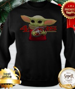 Baby Yoda Hug San Francisco 49ers Limited Edition Sweatshirt