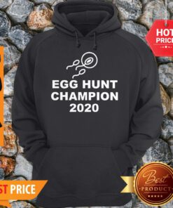 Official Egg Hunt Champion 2020 Easter Couple Hoodie