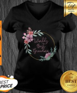 Pretty World’s Best Grandma Mother’s Day V-neck