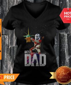 The Lion King Baby Yoda And Mandalorian Best Dad V-neck
