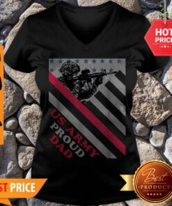 US Army Proud Dad Veteran Fathers Day American Flag V-neck
