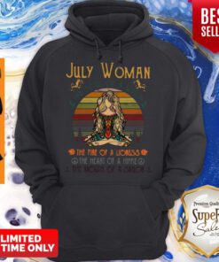Yoga Peace July Woman The Soul Of A Witch The Fire On A Lioness Vintage Hoodie