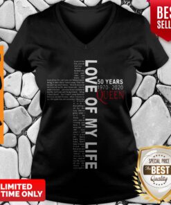 Awesome 50 years 1970 2020 Queen Somebody To love V-neck