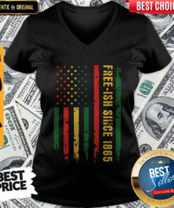 Freeish Since 1865 Africa American Flag V-neck