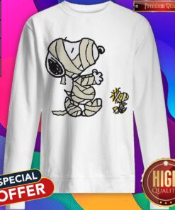 Cute Snoopy And Woodstock Mummies Sweatshirt
