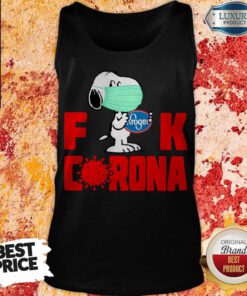 Cute Snoopy Face Mask Hug Kroger Fuck Coronavirus Tank top