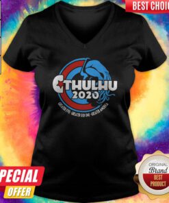 Perfect Cthulhu For President 2020 V-neck