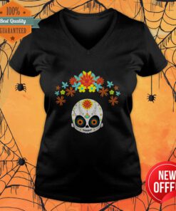 Cute Sugar Skulls Day Of The Dead Dia De Muertos V-neck