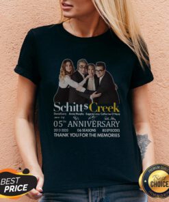 Schitt’s Creek 05th Anniversary Thank You For The Memories Signatures V-neck