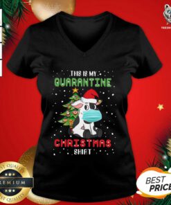 Cow Santa Face Mask This Is My Quarantine Christmas V-neck - Design By Teeshirtbear.com