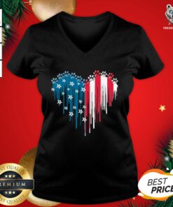 Good Dog Paw Heart American Flag V-neck - Design By Teeshirtbear.com