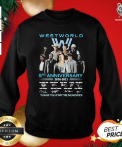 Great West World 5th Anniversary Thank You For The Memories Signatures Sweatshirt - Design By Teeshirtbear.com