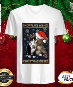 Pretty Cats Snowflake Wishes Christmas Kisses V-neck - Design By Teeshirtbear.com
