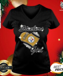 Pittsburgh Steelers Girl Heart Diamond V-neck - Design By Teeshirtbear.com