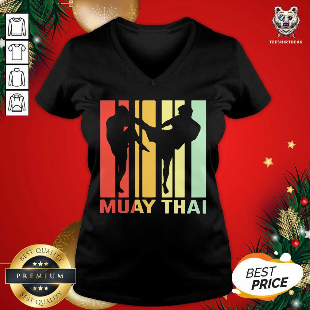 Muay Thai Vintage V-neck - Design By Teeshirtbear.com Muay Thai Vintage V-neck - Design By Teeshirtbear.com