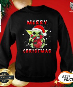Baby Yoda Hat Santa Happy Merry Christmas 2020 Sweatshirt - Design By Teeshirtbear.com