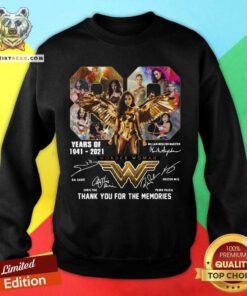 Alexander Steen St Louis 88 Years Of 1941 2021 Wonder Woman Signatures Thank You For The Memories Sweatshirt - Design By Teeshirtbear.com