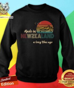Made In New Zealand A Long Time Ago Vintage Sweatshirt - Design By Teeshirtbear.com
