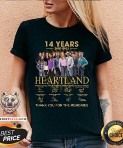 14 Years Heartland Thank You For The Memories Signatures V-neck - Design By Teeshirtbear.com