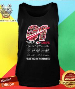 Malicious 61 Years Of 1960 2021 Kansas City Chiefs Signatures Tank Top - Design by Teeshirtbear.com