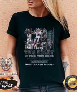 Reluctant 12 Tom Brady New England Patriots 2000 2019 Signature V-neck - Design by Teeshirtbear.com