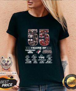 Good 55 Years Of The Greatest Nhl Teams Arizona Coyotes Signatures V-neck - Design by Teeshirtbear.com