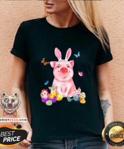 Lovely Baby Pigs And Rabbit Easter V-neck - Design by Teeshirtbear.com