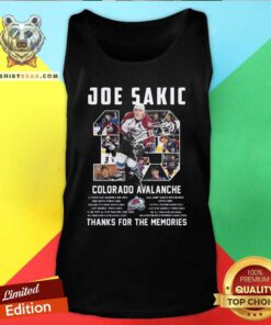 Nice 19 Joe Sakic Colorado Avalanche Signatures Tank Top - Design by Teeshirtbear.com