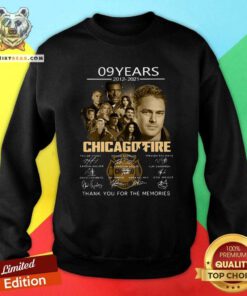 Original 09 Years 2012 2021 Chicago Fire Signatures Sweatshirt
