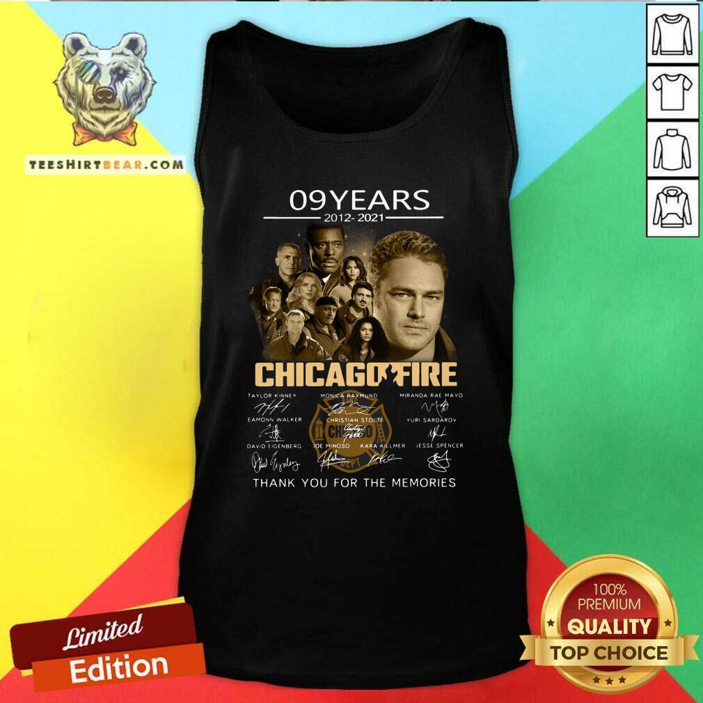 Original 09 Years 2012 2021 Chicago Fire Signatures Tank Top Original 09 Years 2012 2021 Chicago Fire Signatures Tank Top