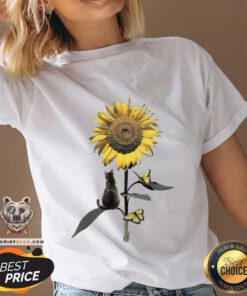 Beautiful Cat And Sunflower V-neck