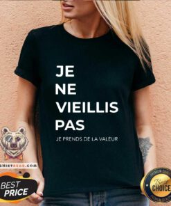 Premium Je Ne Vieillis Pas V-neck