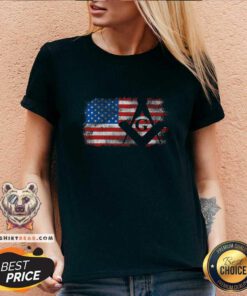 Premium Vintage US Masonic Flag V-neck