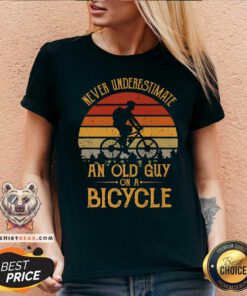 Never Underestimate AN Old Guy On A Bicycle Vintage V-neck