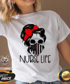 Skull With Face Mask Nurse Life V-neck