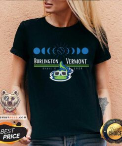 Eclipse Burlington Vermont April 8 2024 v-neck