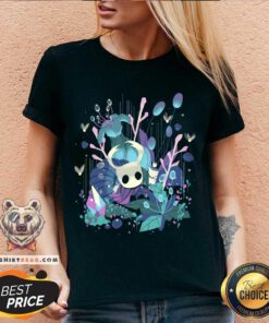 Hollow Knight Scarab's Grotto V-neck