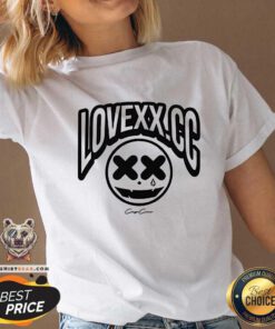 Official Lovexx.cc V-neck