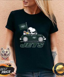 Snoopy And Woodstock Ride The New York Jets Car NFL V-neck