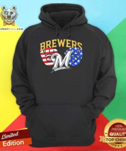 Pretty Milwaukee Brewers America Flags Celebrating 4th Of July Hoodie