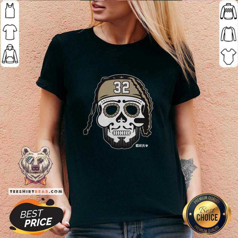 Great Tyrann Mathieu Sugar Skull V-neck