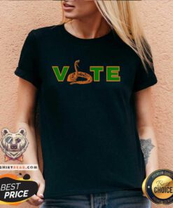 Hot Vote FAMU V-neck