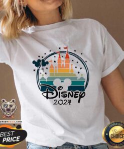 Premium Disney Family Trip 2024 V-neck