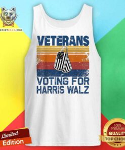 Premium Vintage Veterans Voting For Harris Walz Walz 2024 Tank-top