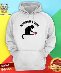 Top Childless Cat Ladies For Kamala Cat With Pearls Elephant Hoodie